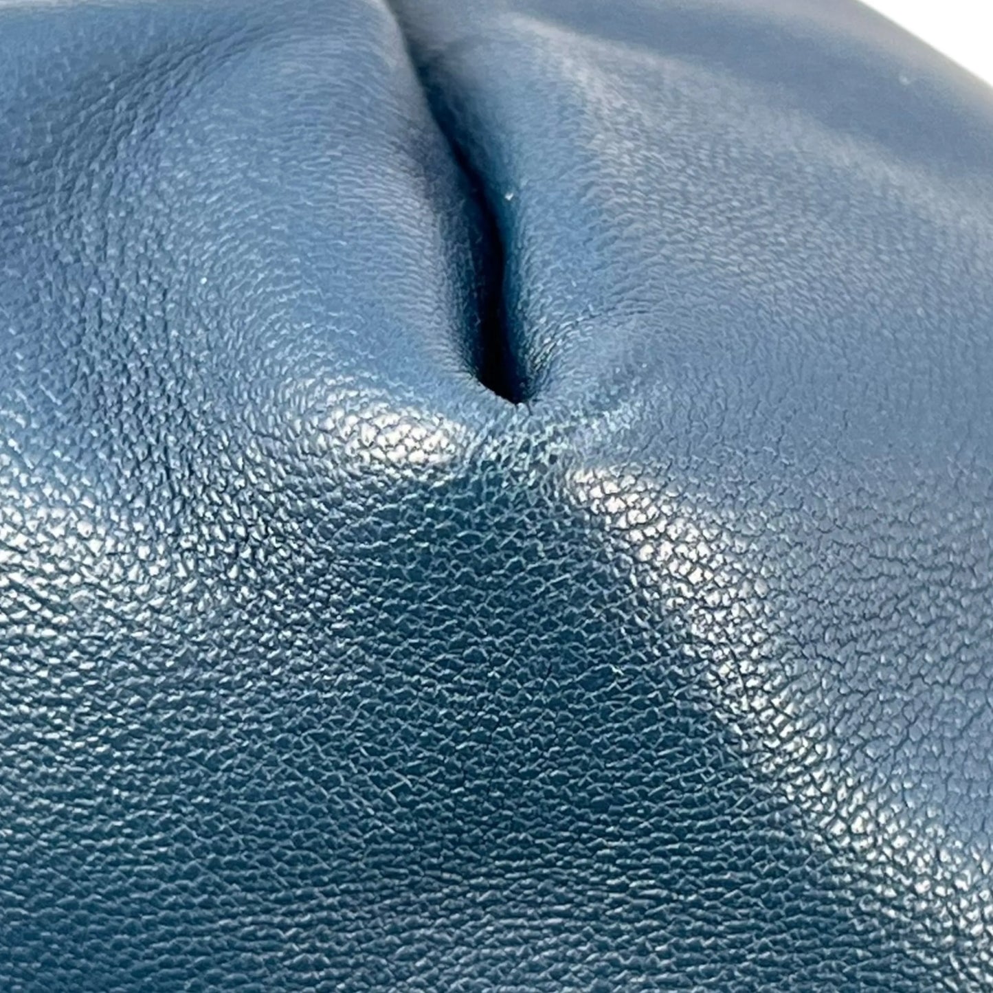 BOTTEGA VENETA Intrecciato Leather Shoulder Bag - Navy 