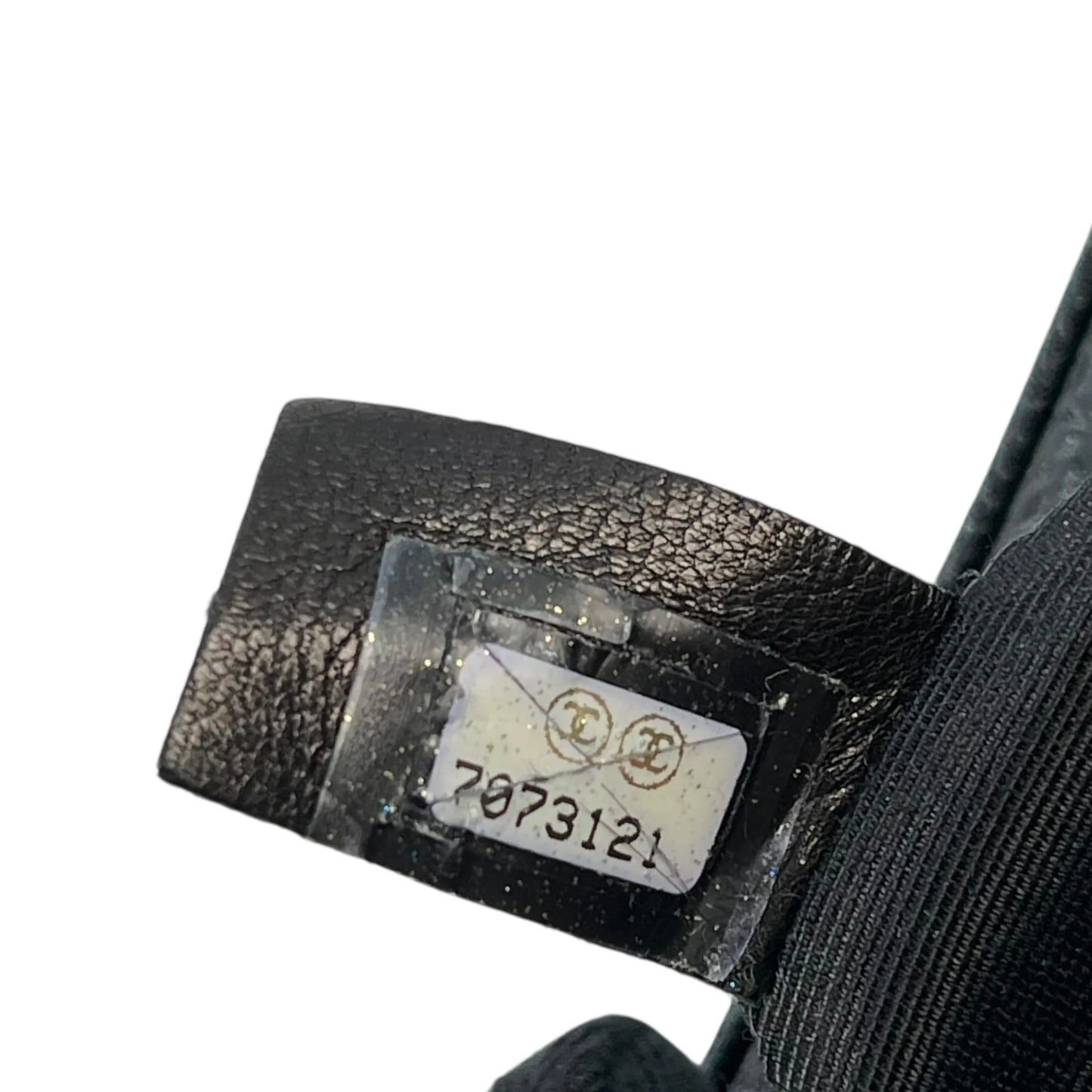 CHANEL Matelasse Caviar Leather Chain Shoulder Bag - Black 