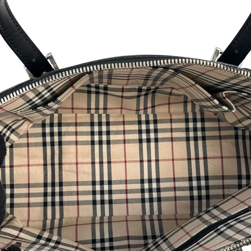 BURBERRY Leather Handbag - Black 