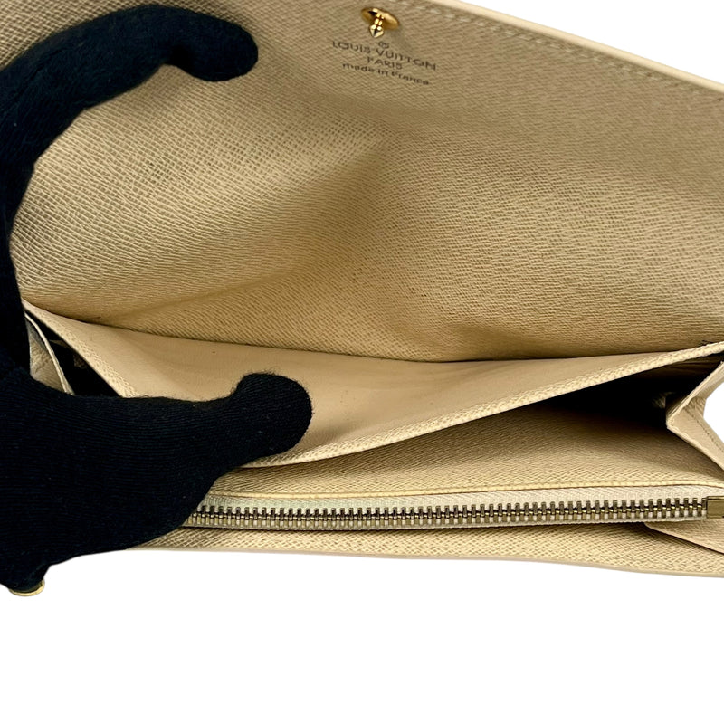 Louis Vuitton Damier Azur Portefeuille Sarah Long Wallet - White 