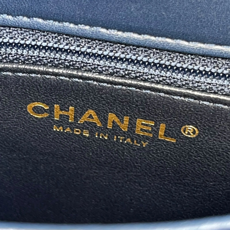 CHANEL Calfskin Matelassé Top Handle Trendy CC Handbag with Chain Shoulder Bag - Navy 