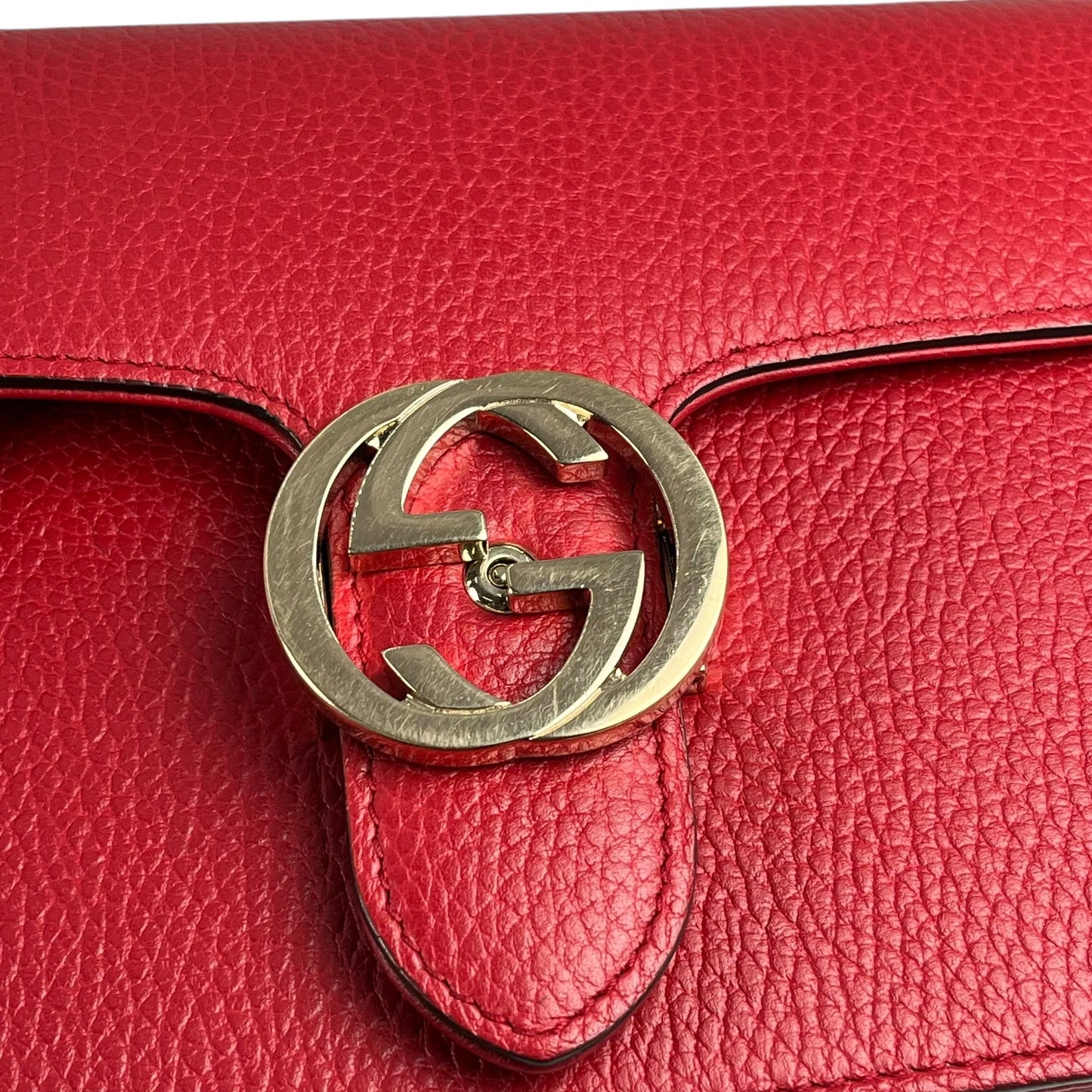 GUCCI Interlocking G Shoulder Bag - Red 