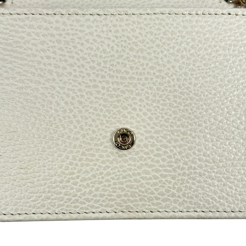 GUCCI Interrocking G Chain Wallet Shoulder Bag - Cream White 