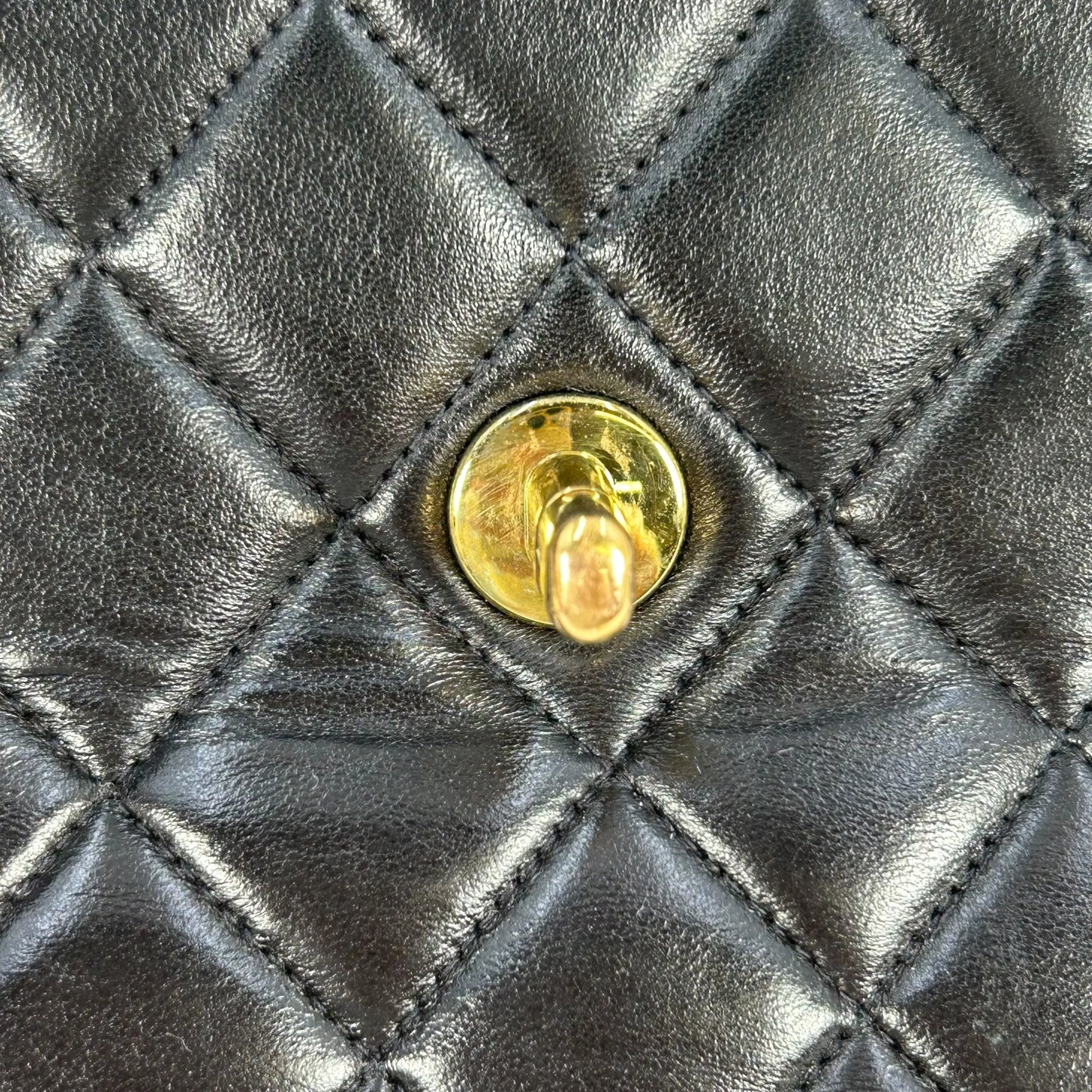 CHANEL Matelasse Tassel Chain Shoulder Bag - Black 