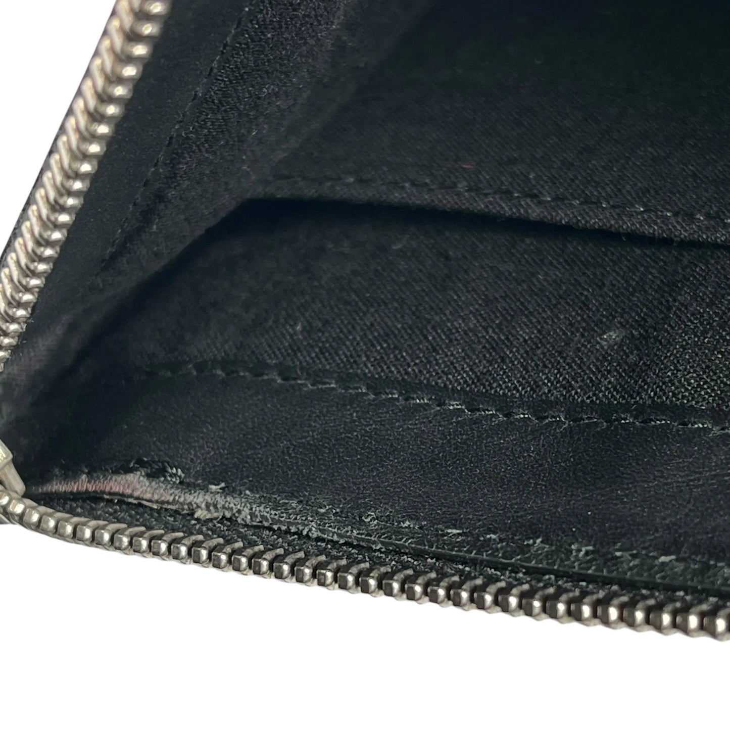 BALENCIAGA Logo Leather Clutch Bag - Black 