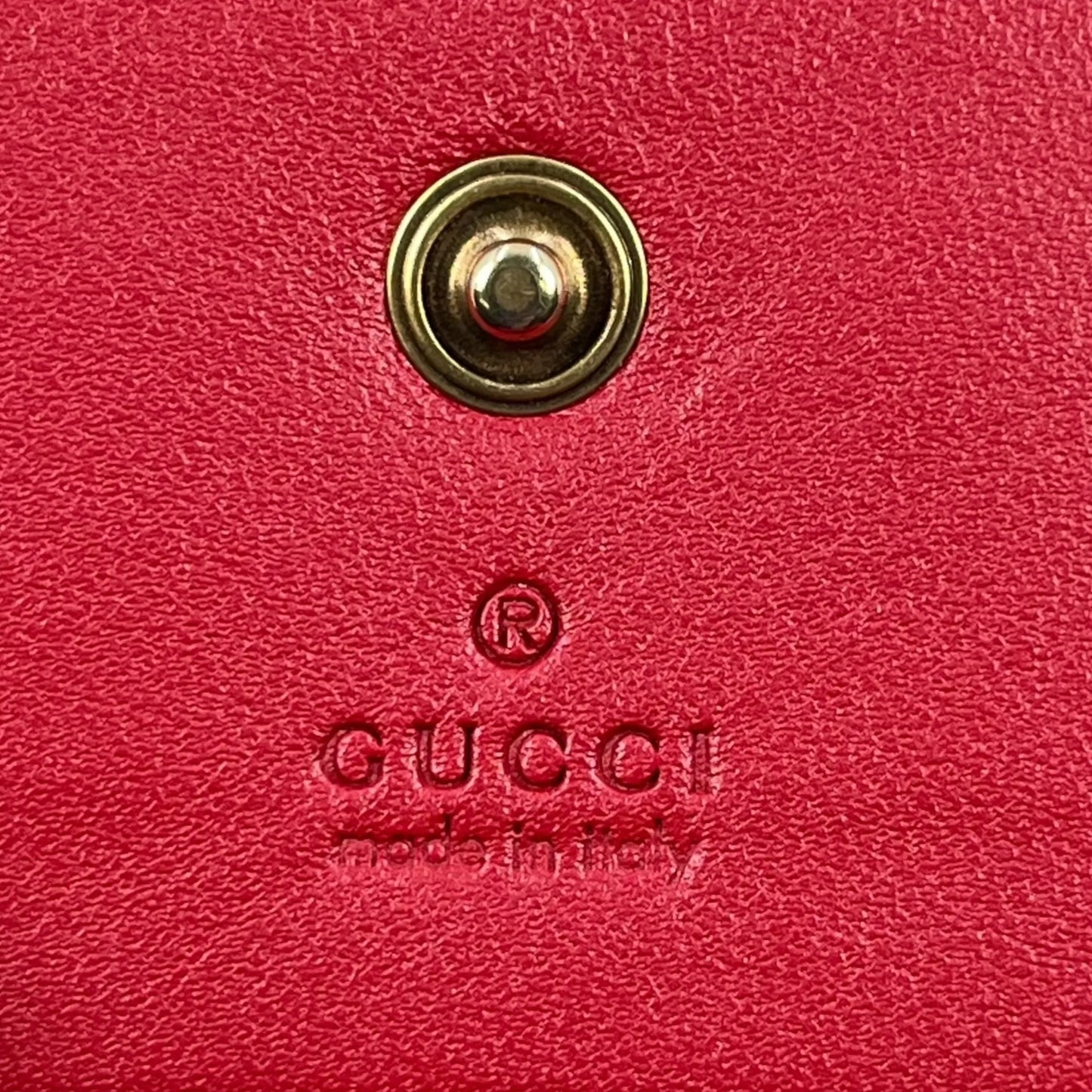 GUCCI GG Supreme Canvas Cherry Bifold Compact Wallet - Beige 