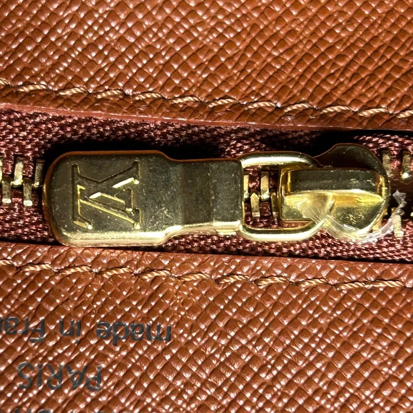 LOUIS VUITTON Boulogne Monogram Canvas Shoulder Bag - Brown 