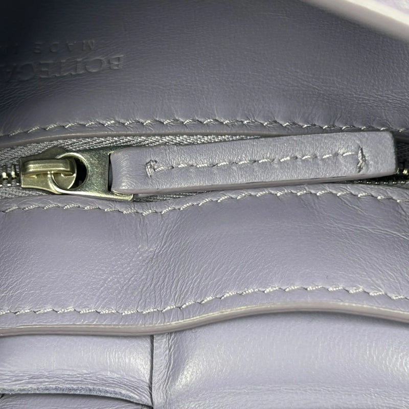 BOTTEGA VENETA Padded Cassette Bag Lambskin Shoulder Bag - Purple 