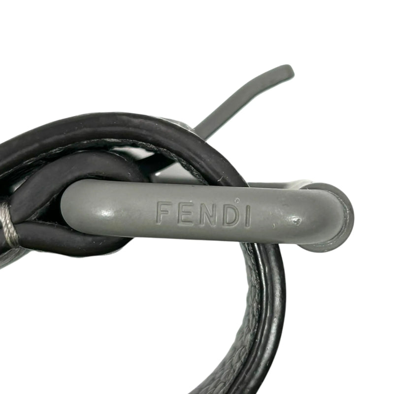 FENDI Baguette Messenger Bag Leather Shoulder Bag - Grey 