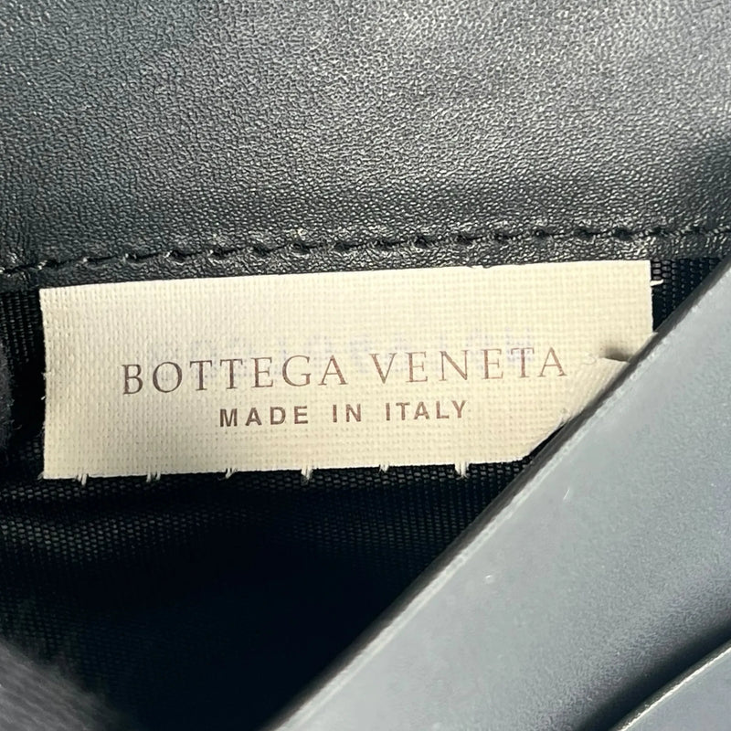 BOTTEGA VENETA Intrecciato Leather Bi-fold Long Wallet - Black 