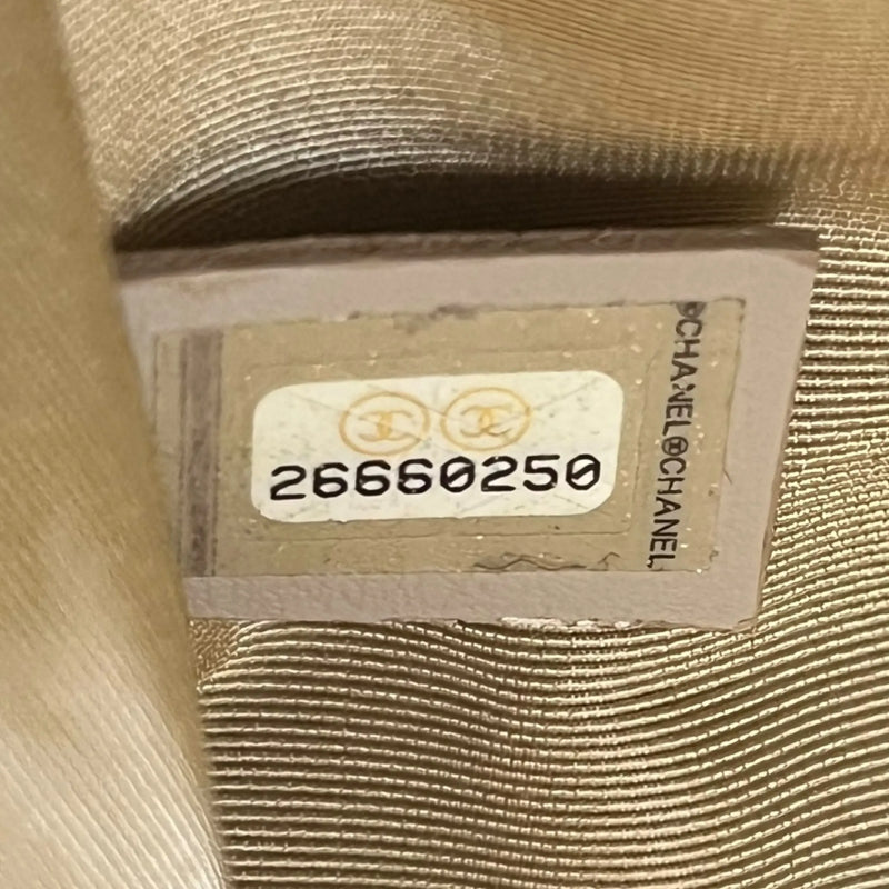 CHANEL Boy Chanel 20 Studded Calfskin Chain Shoulder Bag - Black 