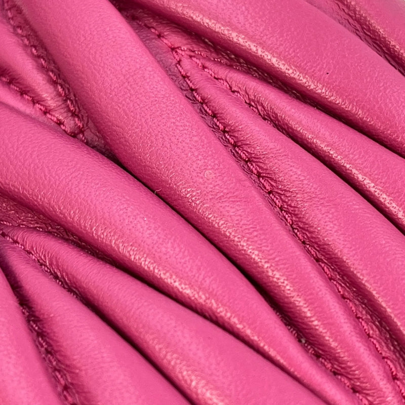 MiuMiu ワンダー マテラッセレザー ハンドバッグ ショルダーバッグ - ピンク