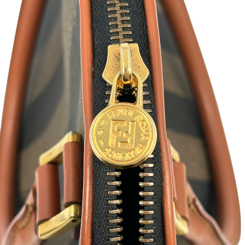 FENDI ペカン ロゴ ストライプ ハンドバッグ - ブラウン