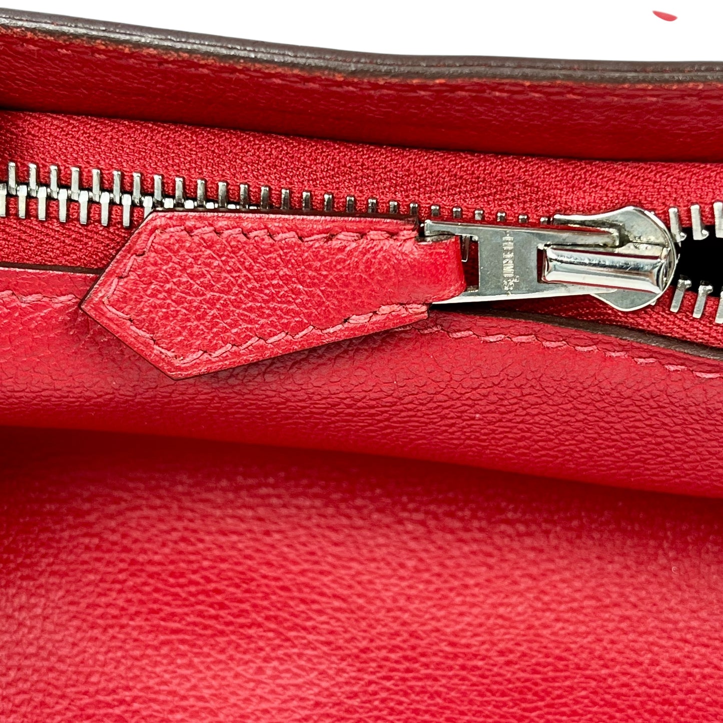 Hermès Sakado GR24 Rouge Kazak Backpack with D Stamp (2000) - Red 