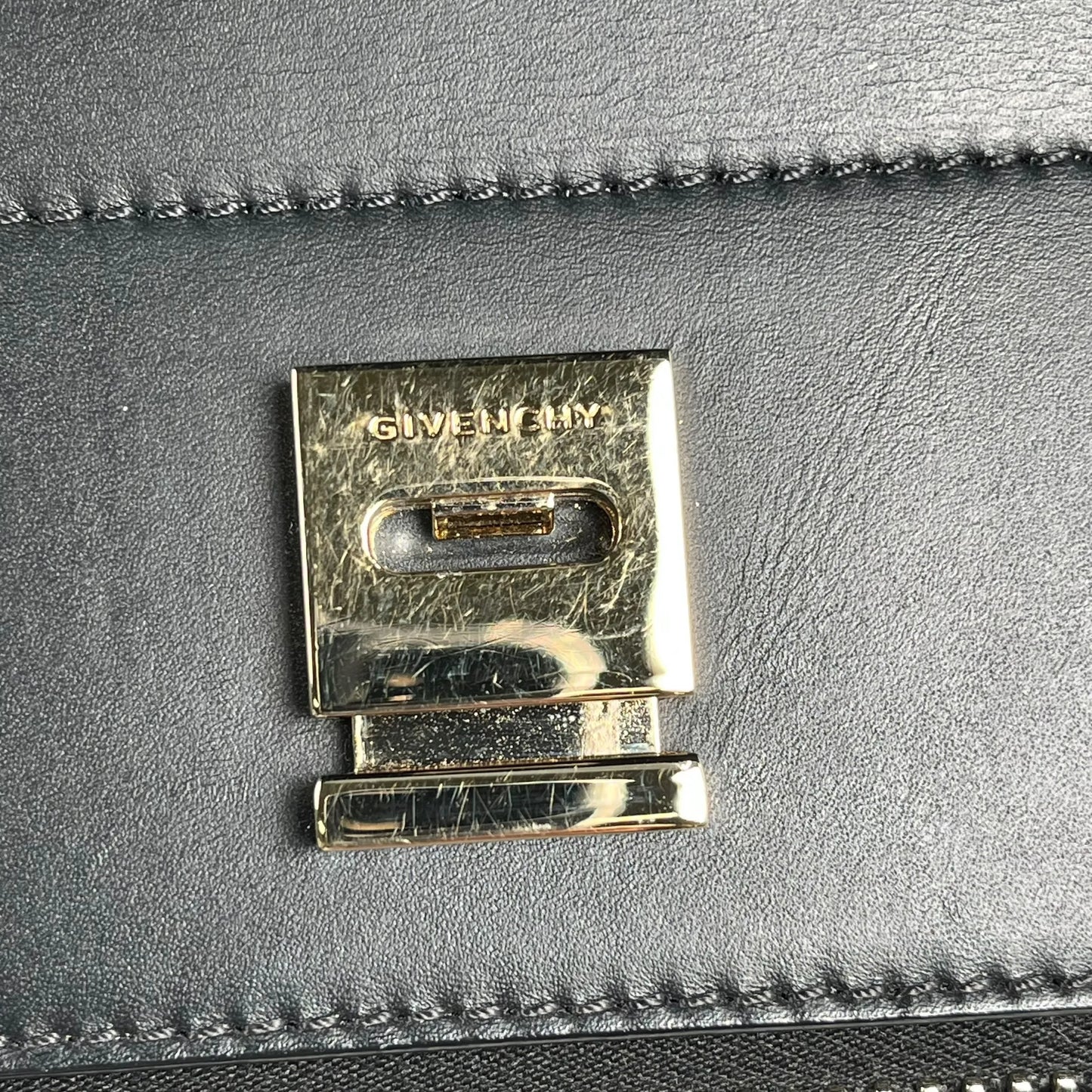 GIVENCHY Pandora Shoulder Bag - Black 