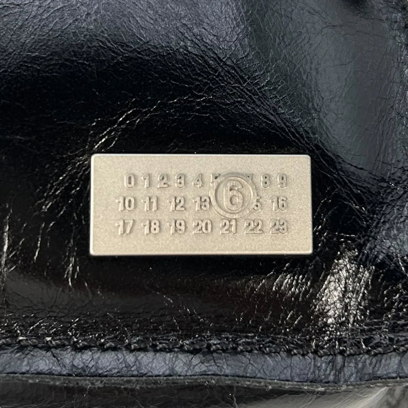 Maison Margiela Leather Shoulder Bag - Black 