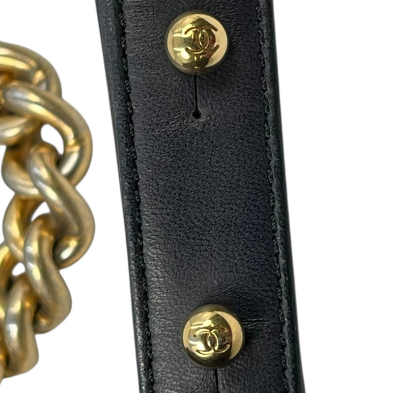 CHANEL Boy Chanel 25 Lambskin Chain Shoulder Bag - Navy 