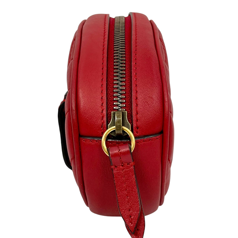 GUCCI GG Marmont Leather Body Bag - Red 