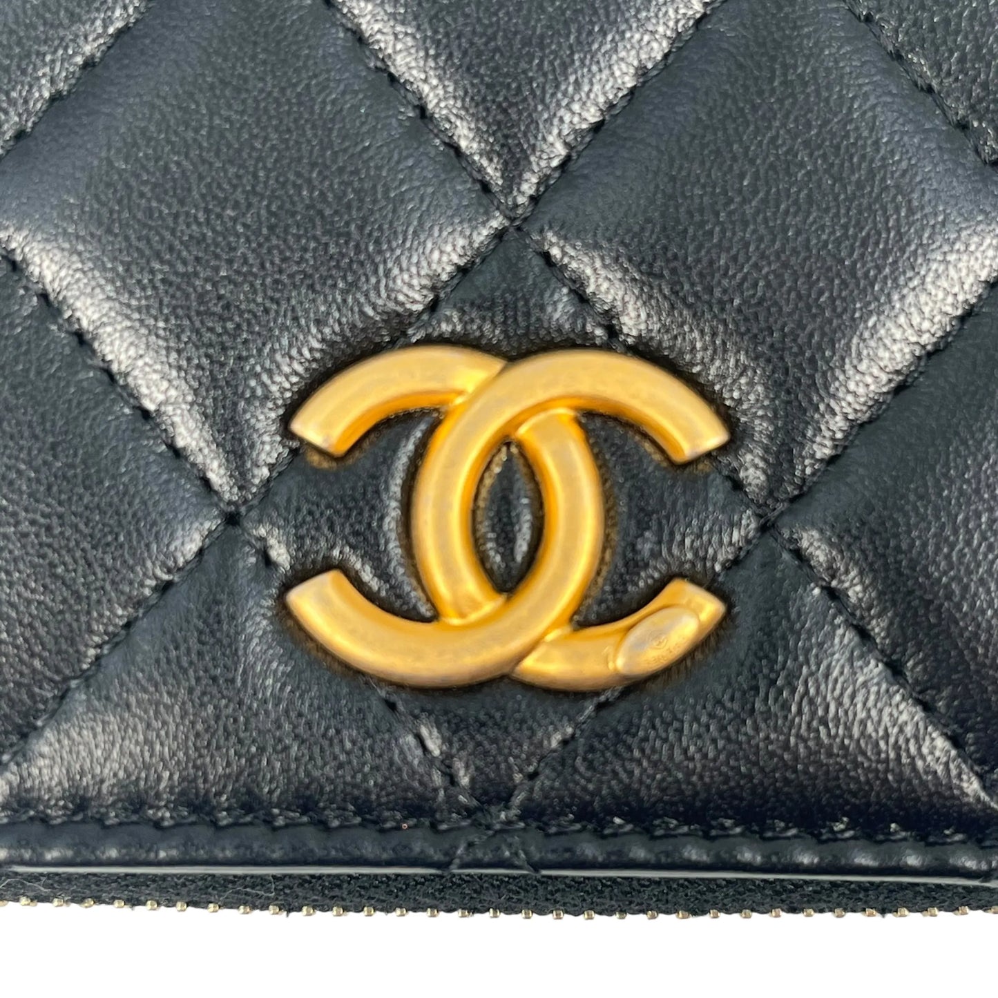 CHANEL Lambskin Coco Mark Bi-fold Compact Wallet - Black 