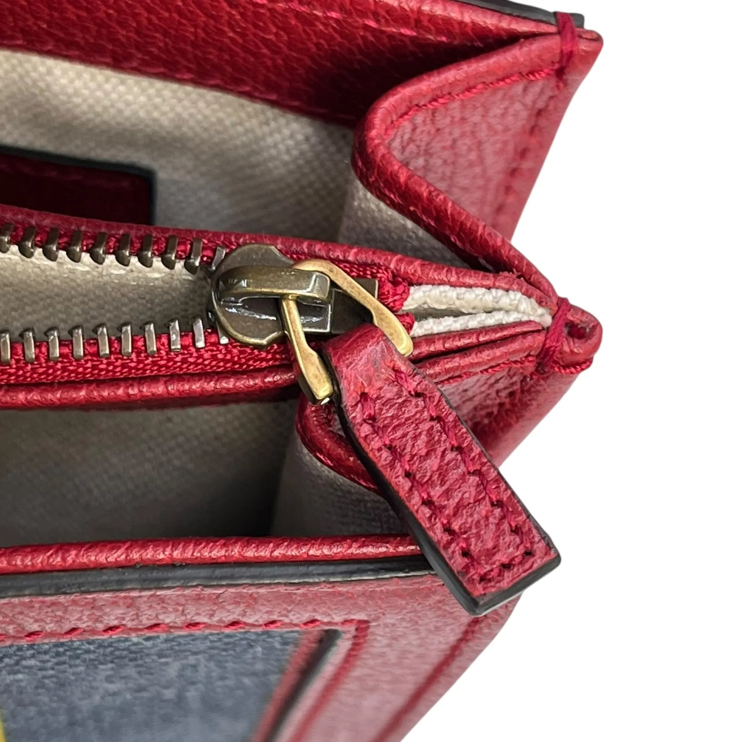 GUCCI Baiadera Striped Shoulder Bag - Multicolor and Red 