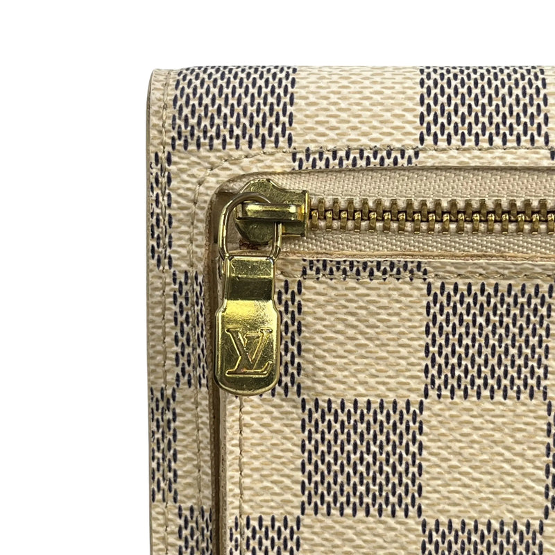 Louis Vuitton Damier Azur Portefeuille Koala Compact Wallet - White 