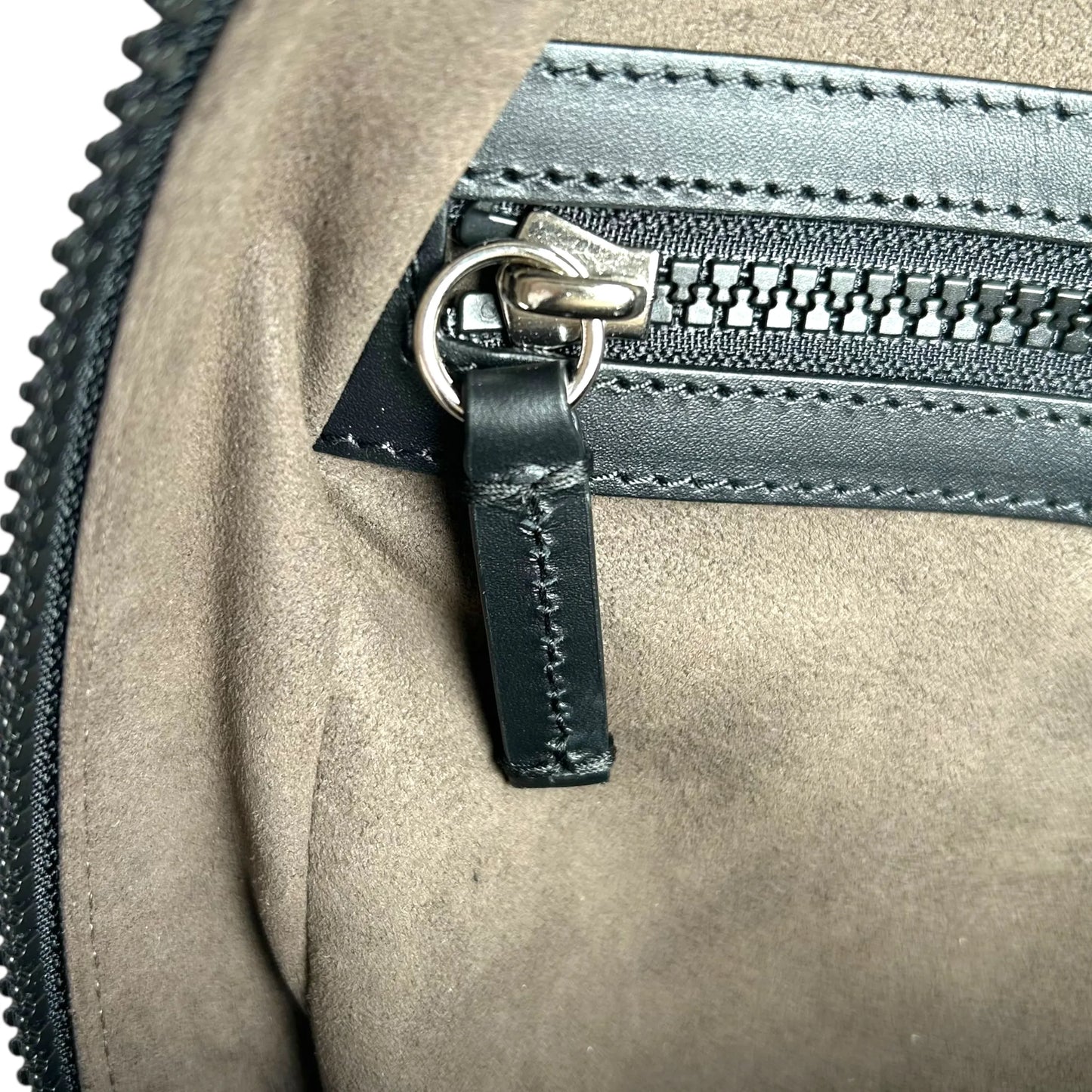 GUCCI GG Supreme Canvas Small Backpack - Beige and Black 