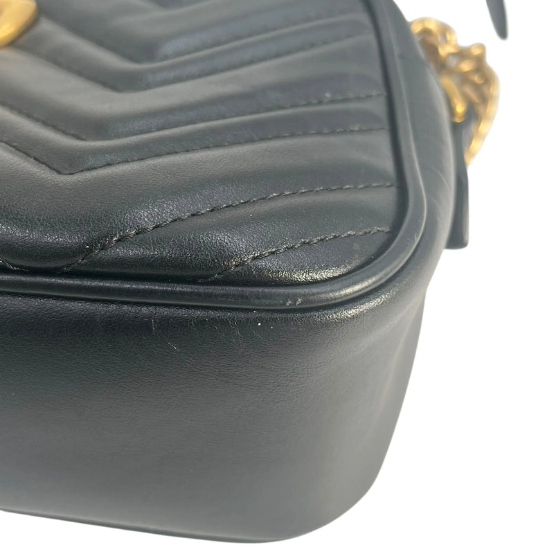 GUCCI GG Marmont Leather Shoulder Bag - Black 