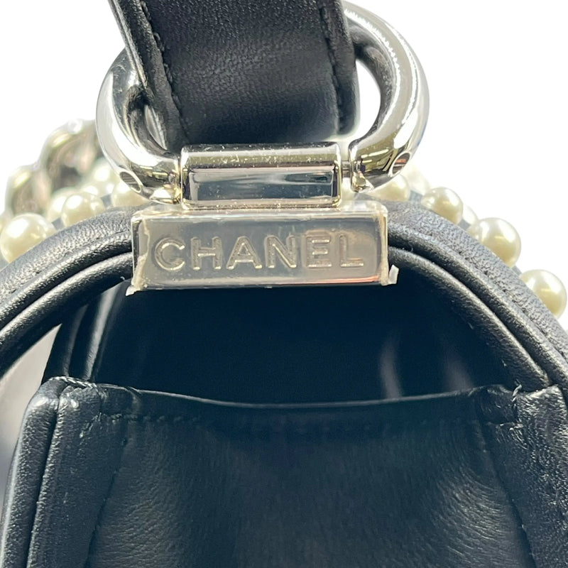 CHANEL Boy Chanel Pearl and Calfskin Chain Shoulder Bag - Black 