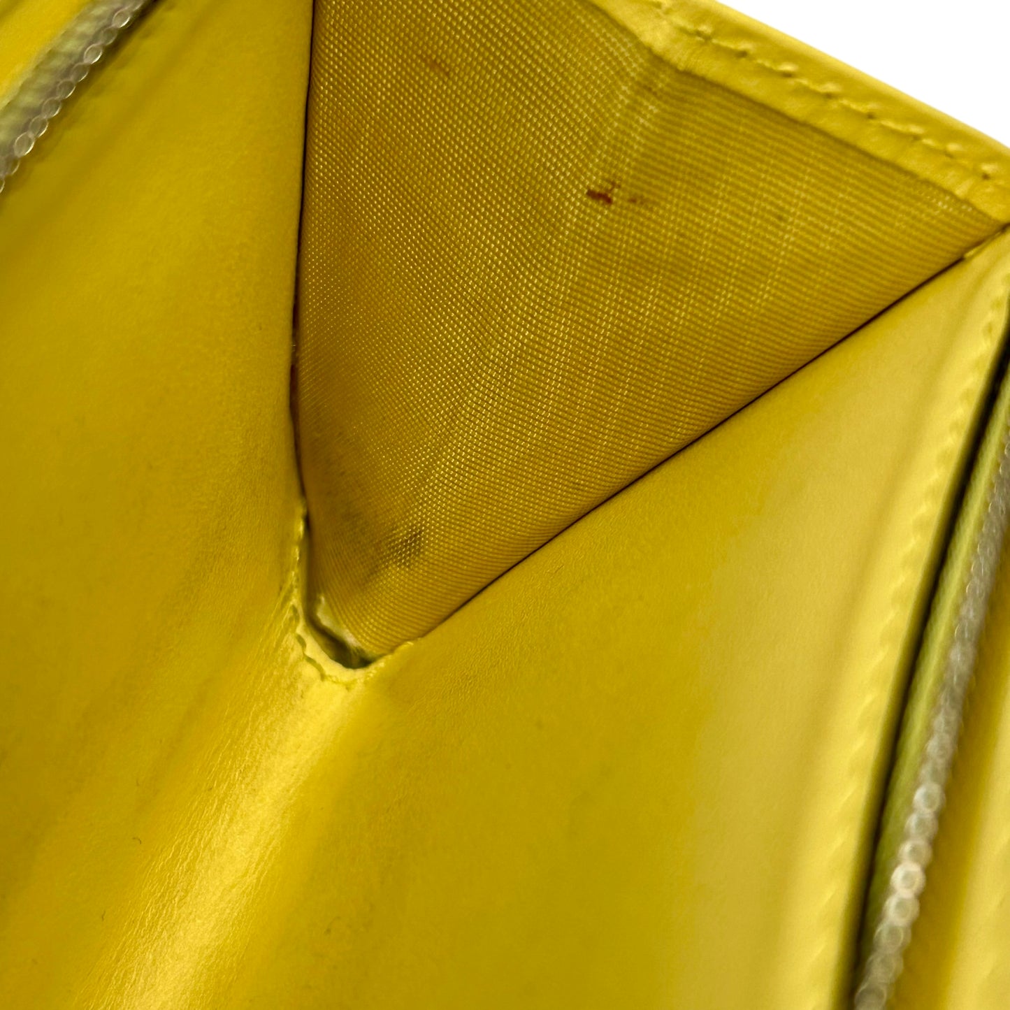 GUCCI GG Marmont Leather Bi-fold Compact Wallet - Yellow 