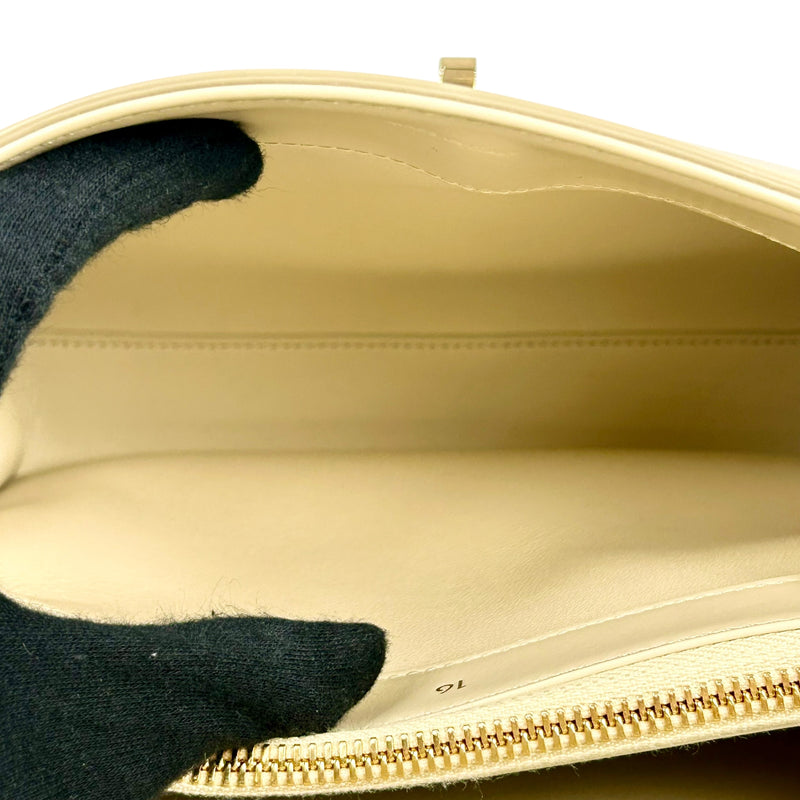 CELINE 16 Small Handbag/Shoulder Bag - Cream 