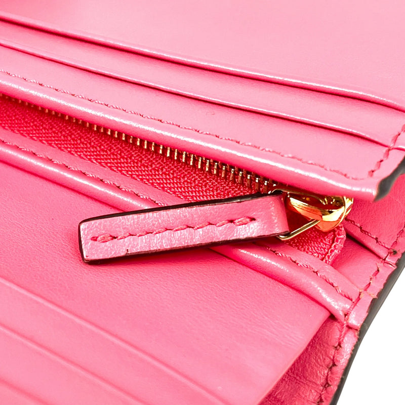 GUCCI GG Matelasse Card Case Bifold Wallet Compact Wallet - Pink 