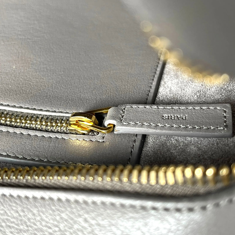 Saint Laurent カバス レザー ハンドバッグ - グレー