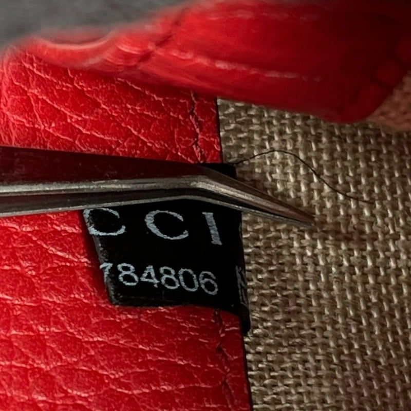 GUCCI Interlocking G Shoulder Bag - Red 