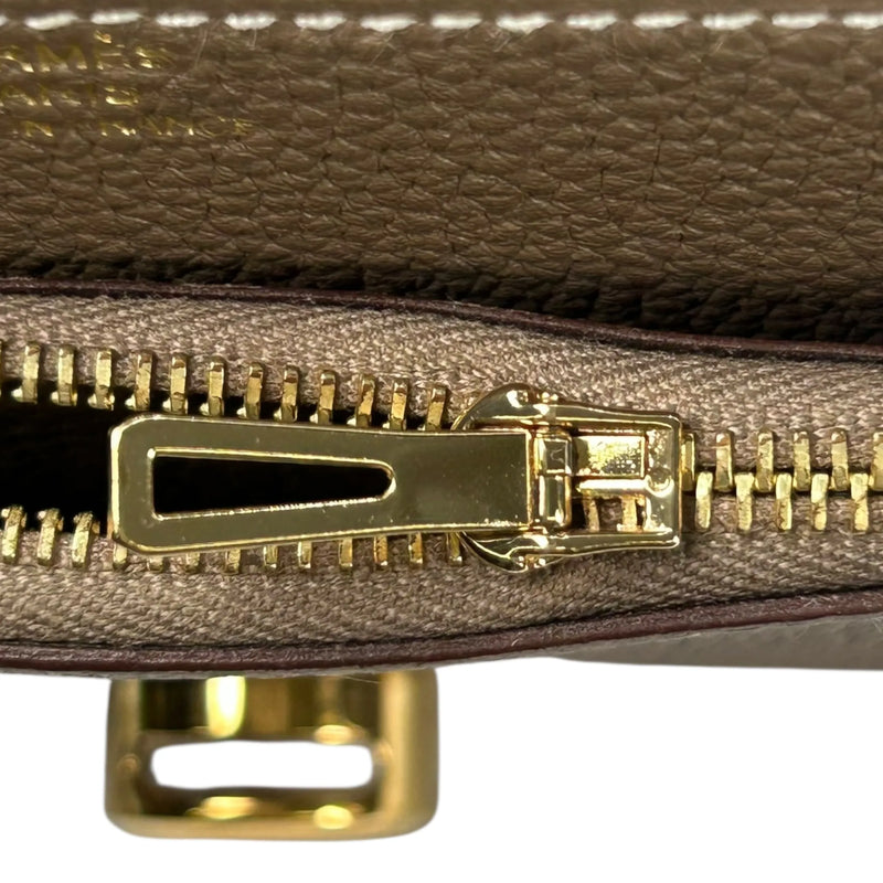 Hermes ドゴン ドゴ コンパクトウォレット 二つ折り財布 カードケース Z刻印 (2021) - ブラウン