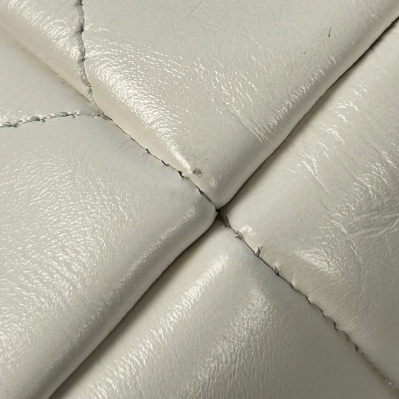 CHANEL Calfskin 22 Mini Handbag with Chain Shoulder Bag - White 