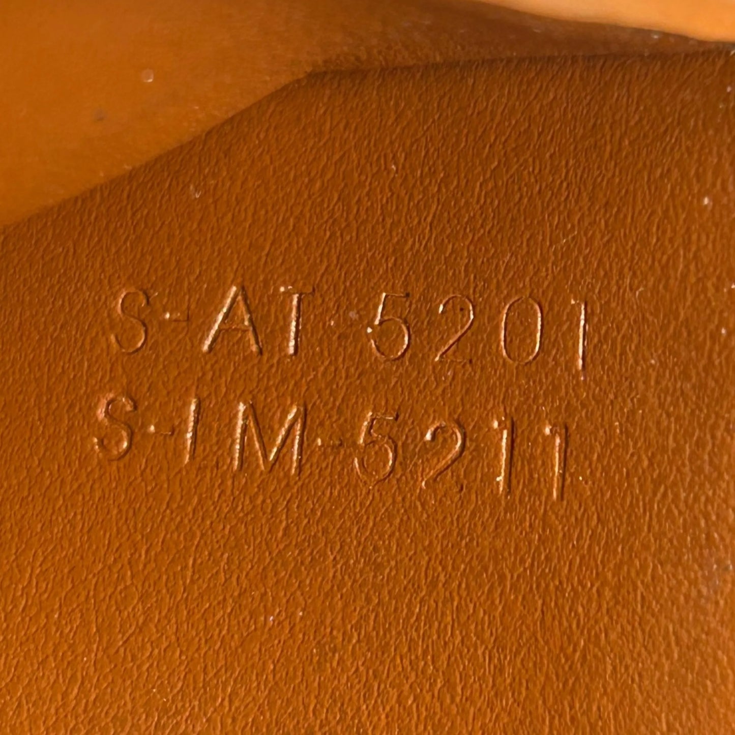 CELINE Triomphe Calfskin Small Compact Wallet - Brown 