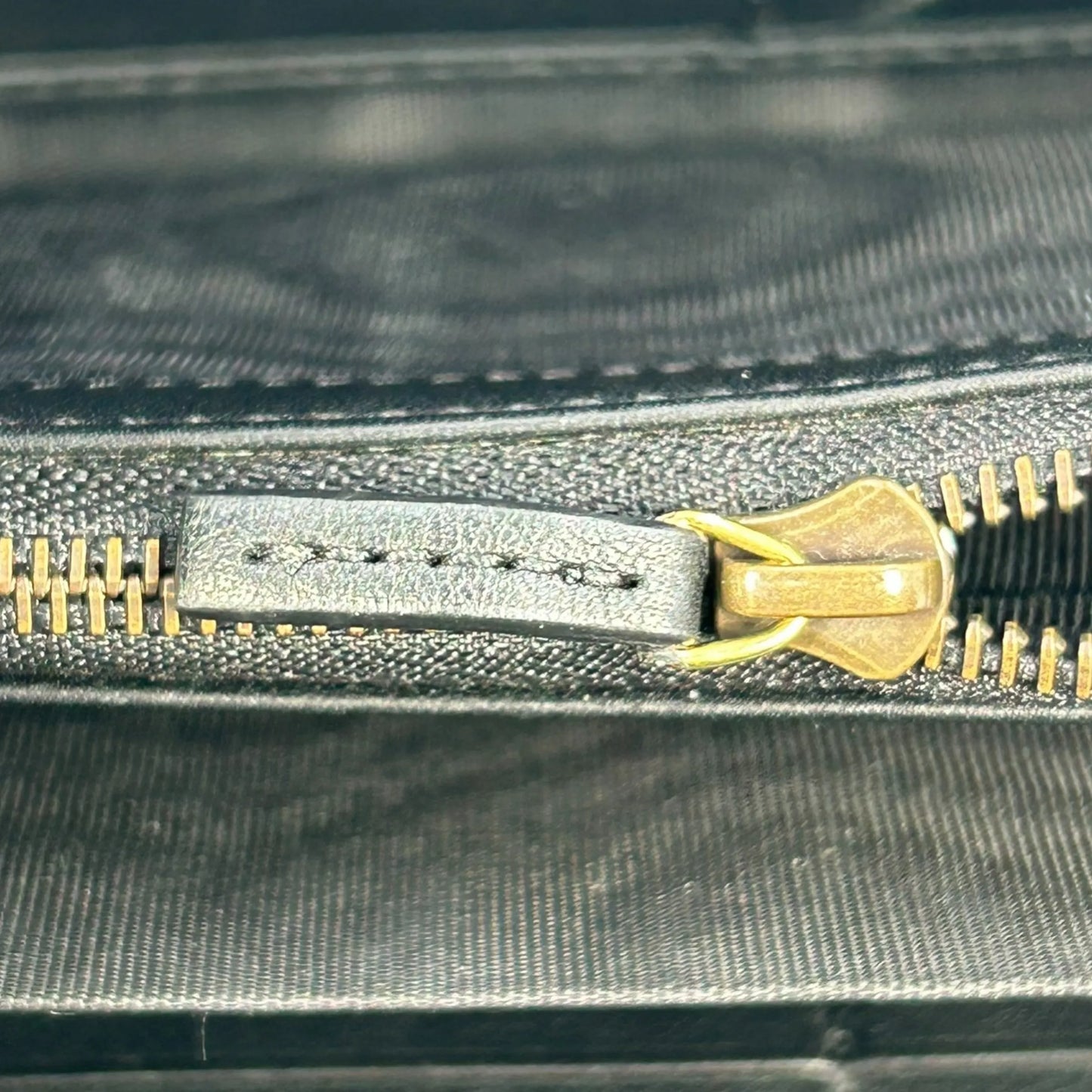 GUUCI Bamboo Round Zip Long Wallet - Beige x Brown 