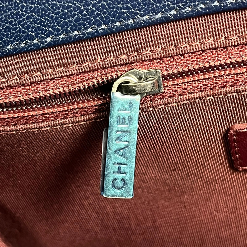 CHANEL CC University Matelasse Goatskin Chain Shoulder Bag - Navy 