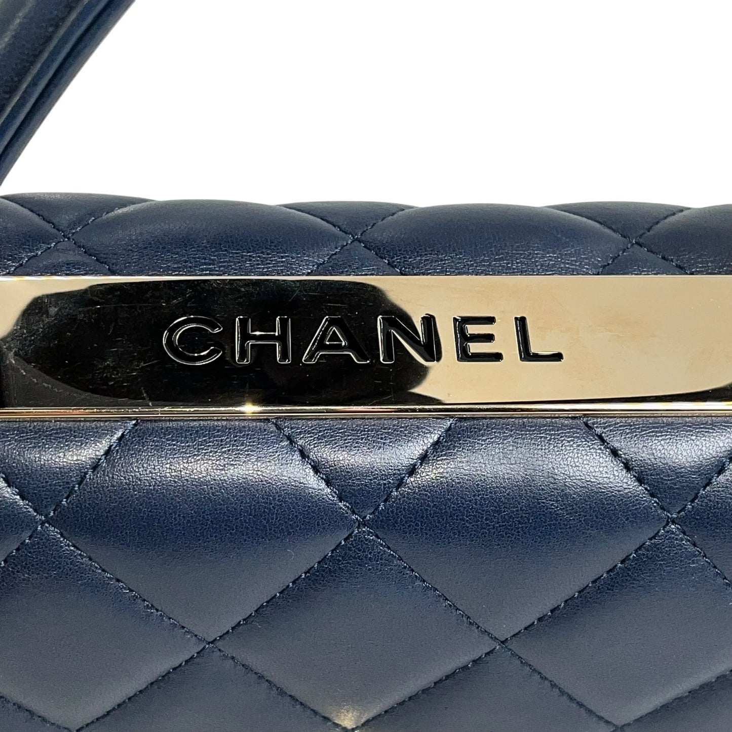 CHANEL Calfskin Matelassé Top Handle Trendy CC Handbag with Chain Shoulder Bag - Navy 