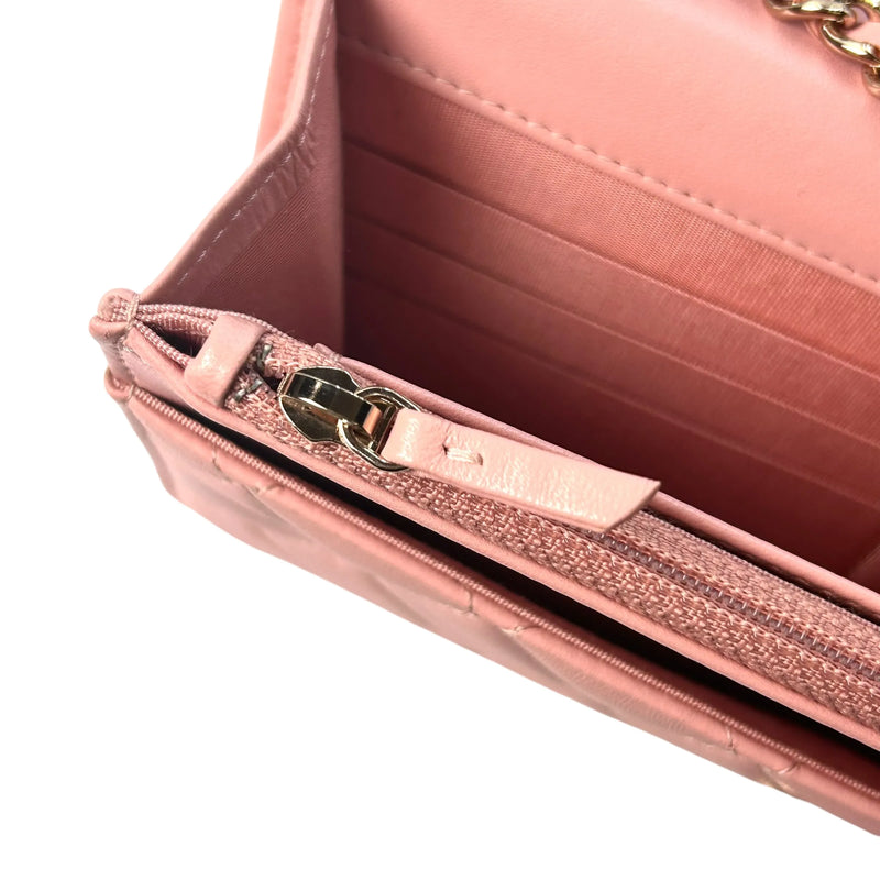 CHANEL Lambskin Chain Wallet - Baby Pink 