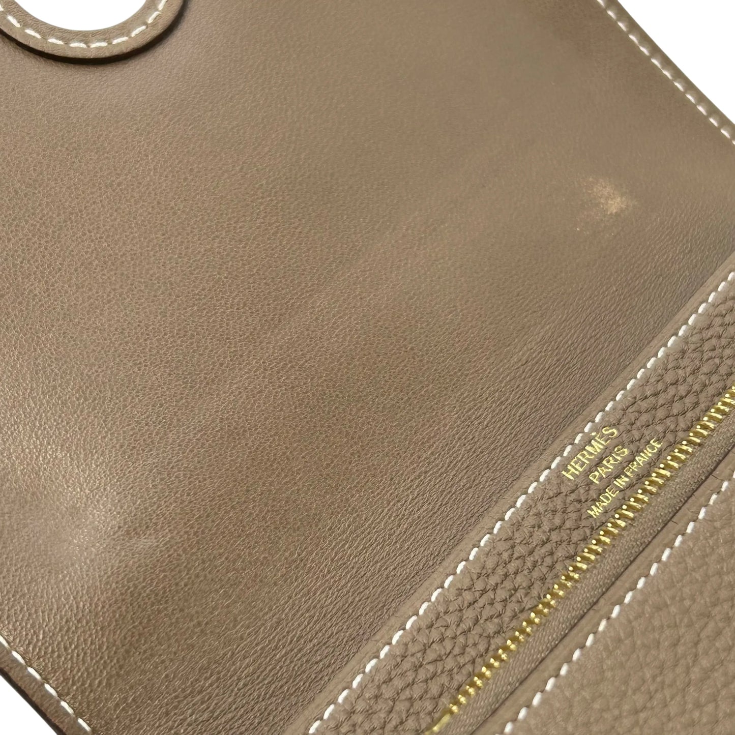 Hermes ドゴン ドゴ コンパクトウォレット 二つ折り財布 カードケース Z刻印 (2021) - ブラウン