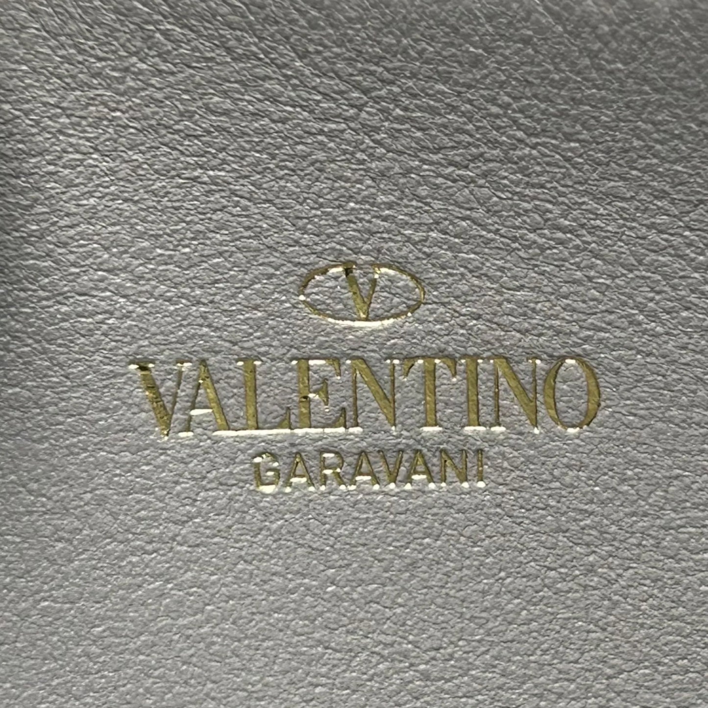 Valentino Rockstud Zip-Around Wallet - Grey 