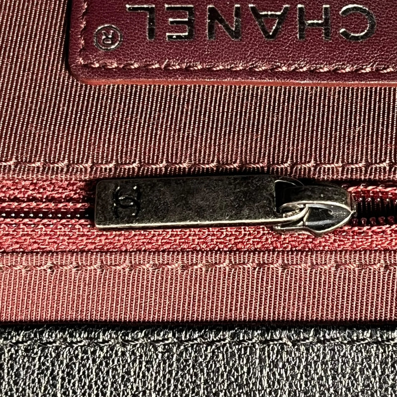 CHANEL CC University Matelasse Goatskin Chain Shoulder Bag - Black 