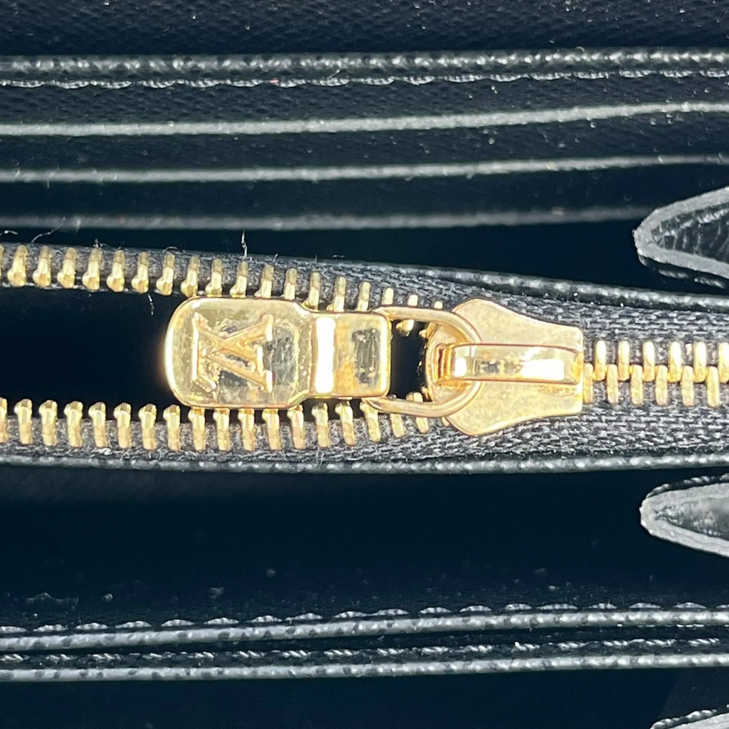 HOLD🔷LOUIS VUITTON Monogram Reverse Zippy Long Wallet - Brown 