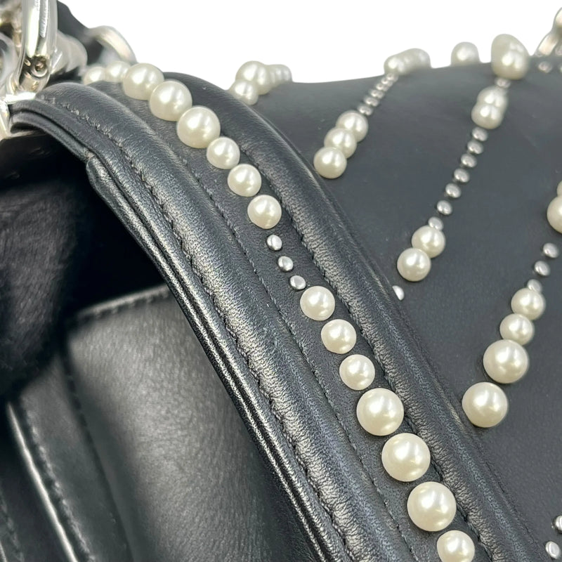 CHANEL Boy Chanel Pearl and Calfskin Chain Shoulder Bag - Black 