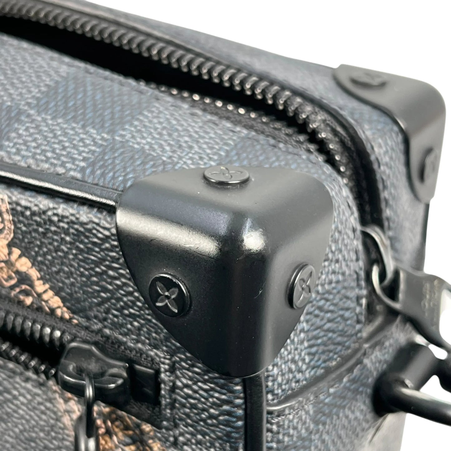 LOUIS VUITTON ミニ ソフト トランク モノグラム エクリプス ショルダーバッグ - ブラック