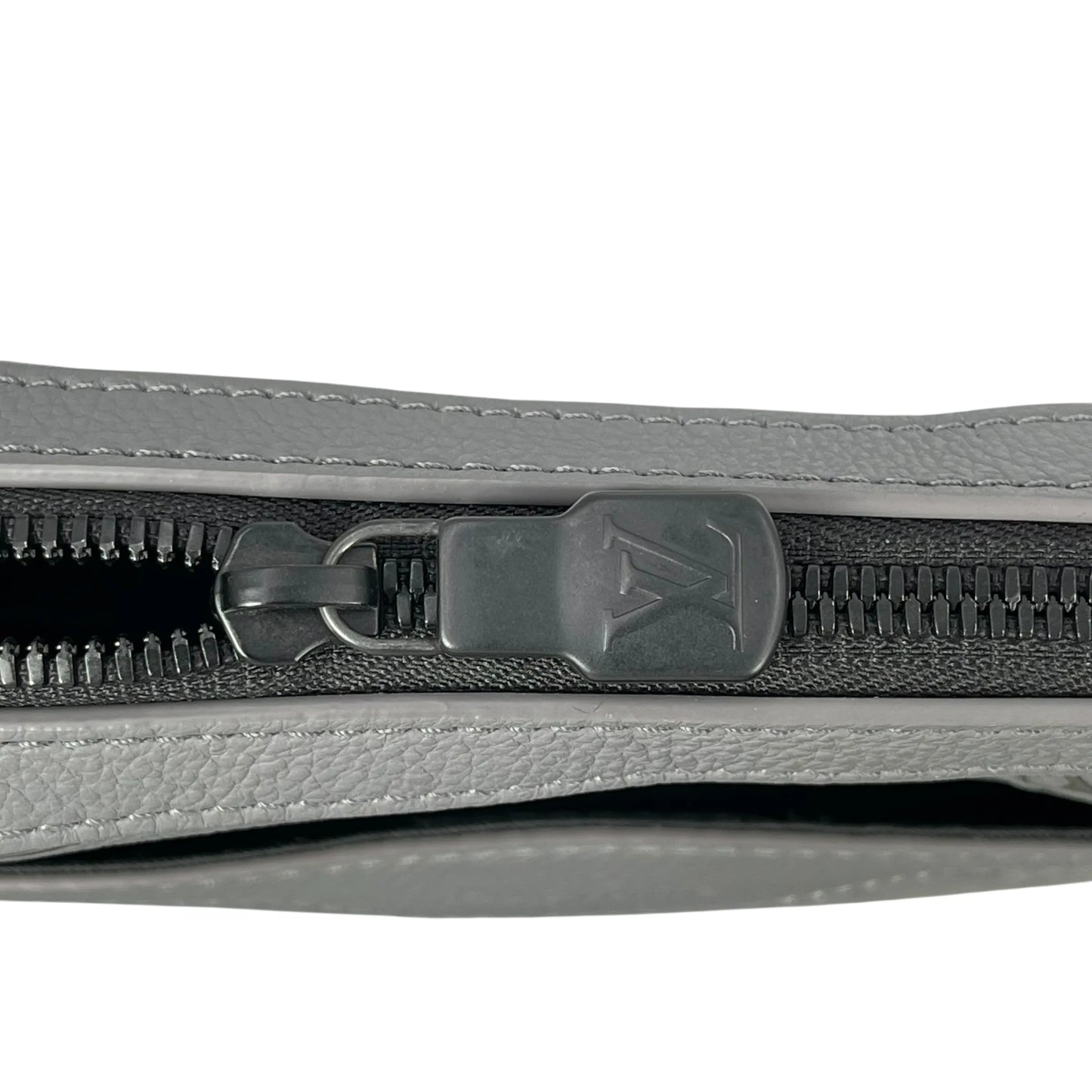 Louis Vuitton Trio Messenger Monogram Shadow Shoulder Bag - Grey 