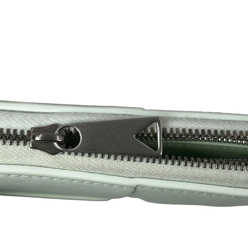 BOTTEGA VENETA Cassette Intrecciato Leather Round Zip Long Wallet - White 