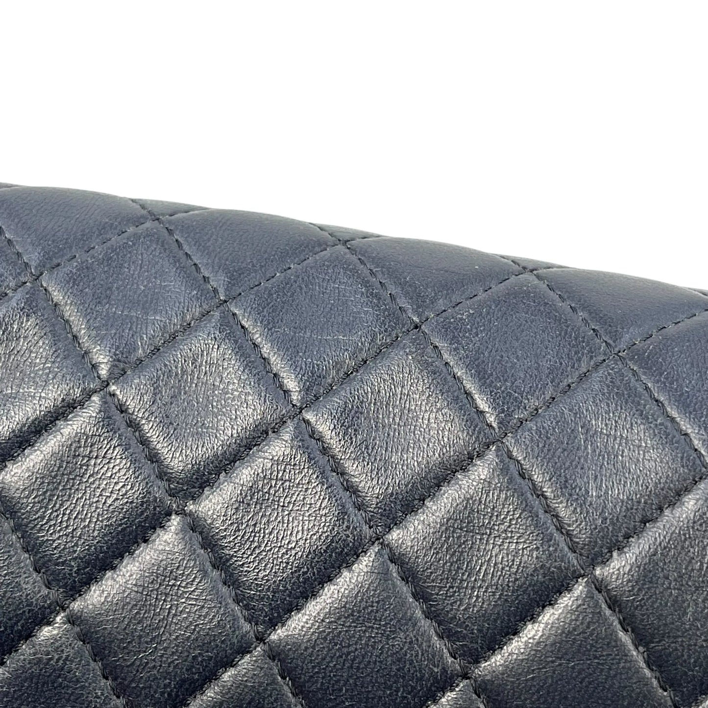 CHANEL Boy Chanel 25 Lambskin Chain Shoulder Bag - Navy 