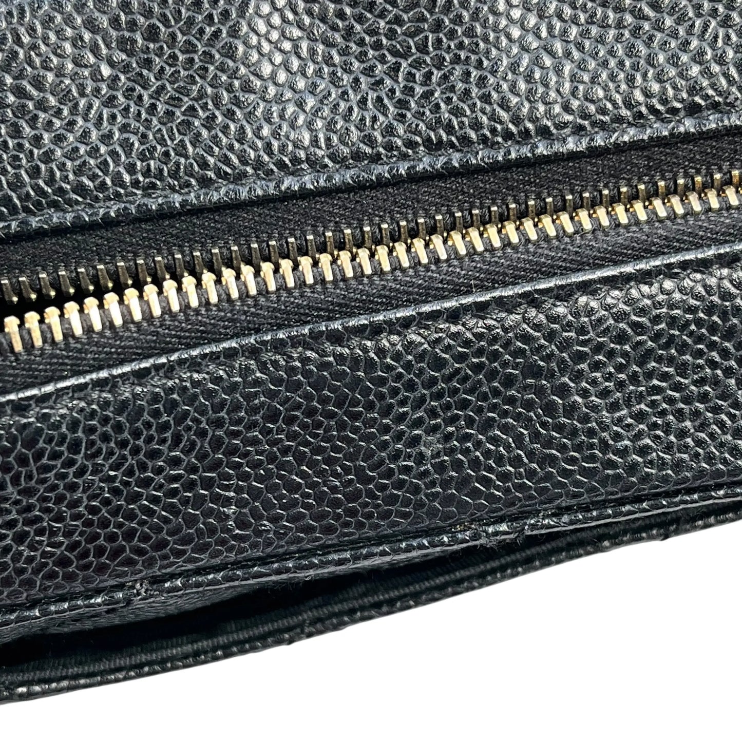 CHANEL Matelasse Caviar Leather Chain Shoulder Bag - Black 